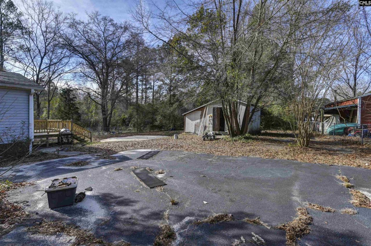 1571 Chestnut Road  Photo 11