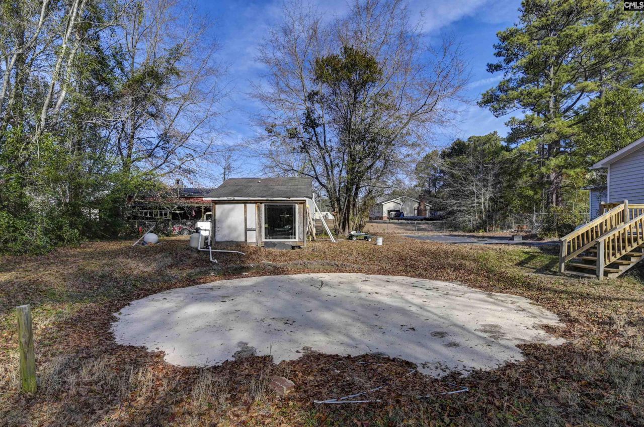 1571 Chestnut Road  Photo 14