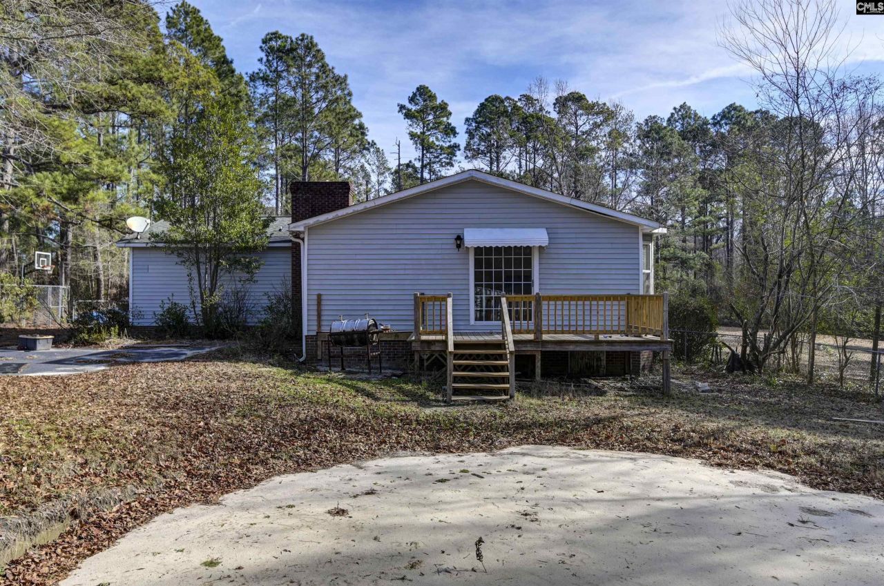 1571 Chestnut Road  Photo 16