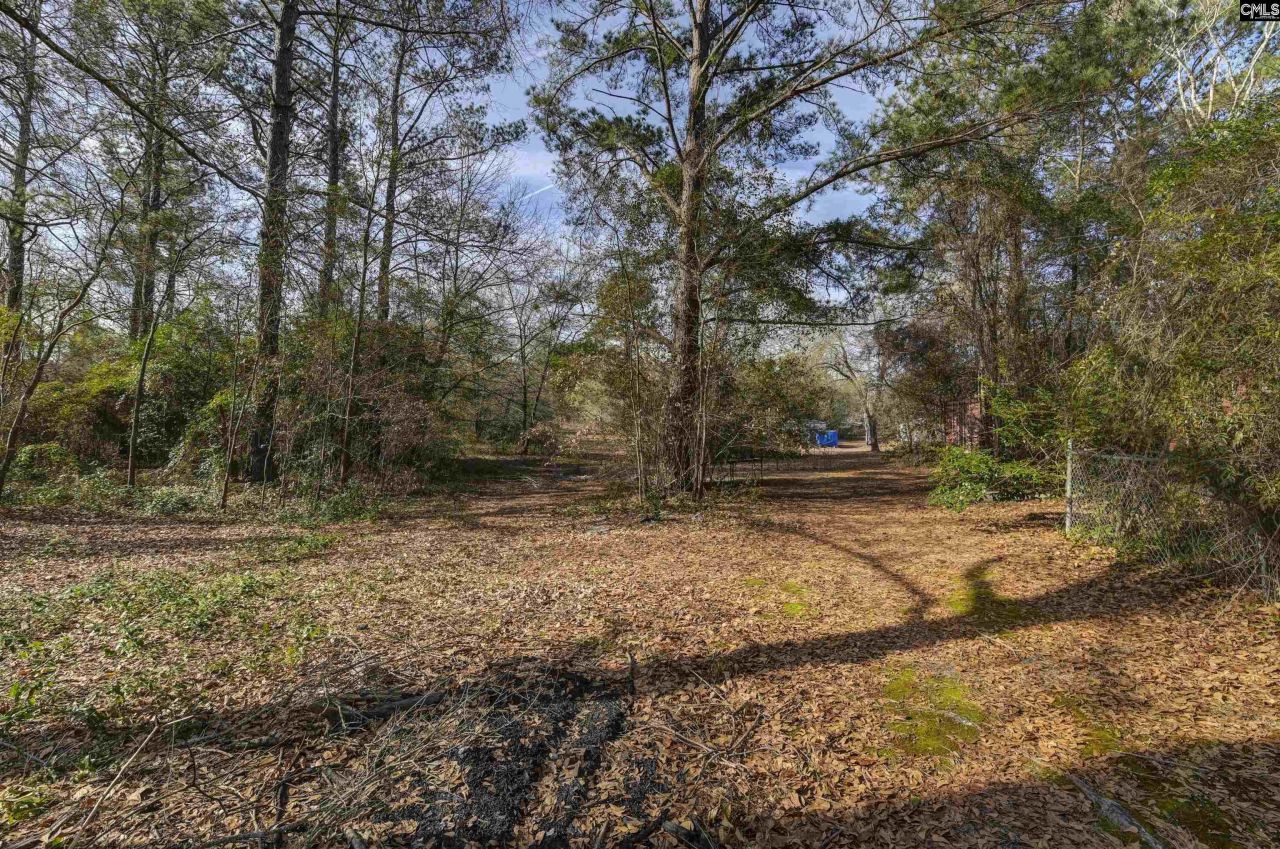 1571 Chestnut Road  Photo 19