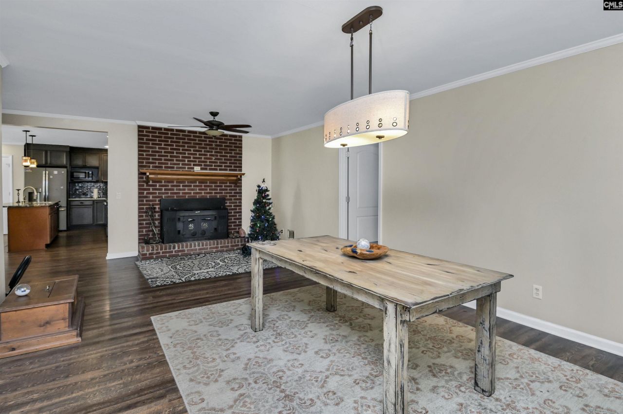 1571 Chestnut Road  Photo 27