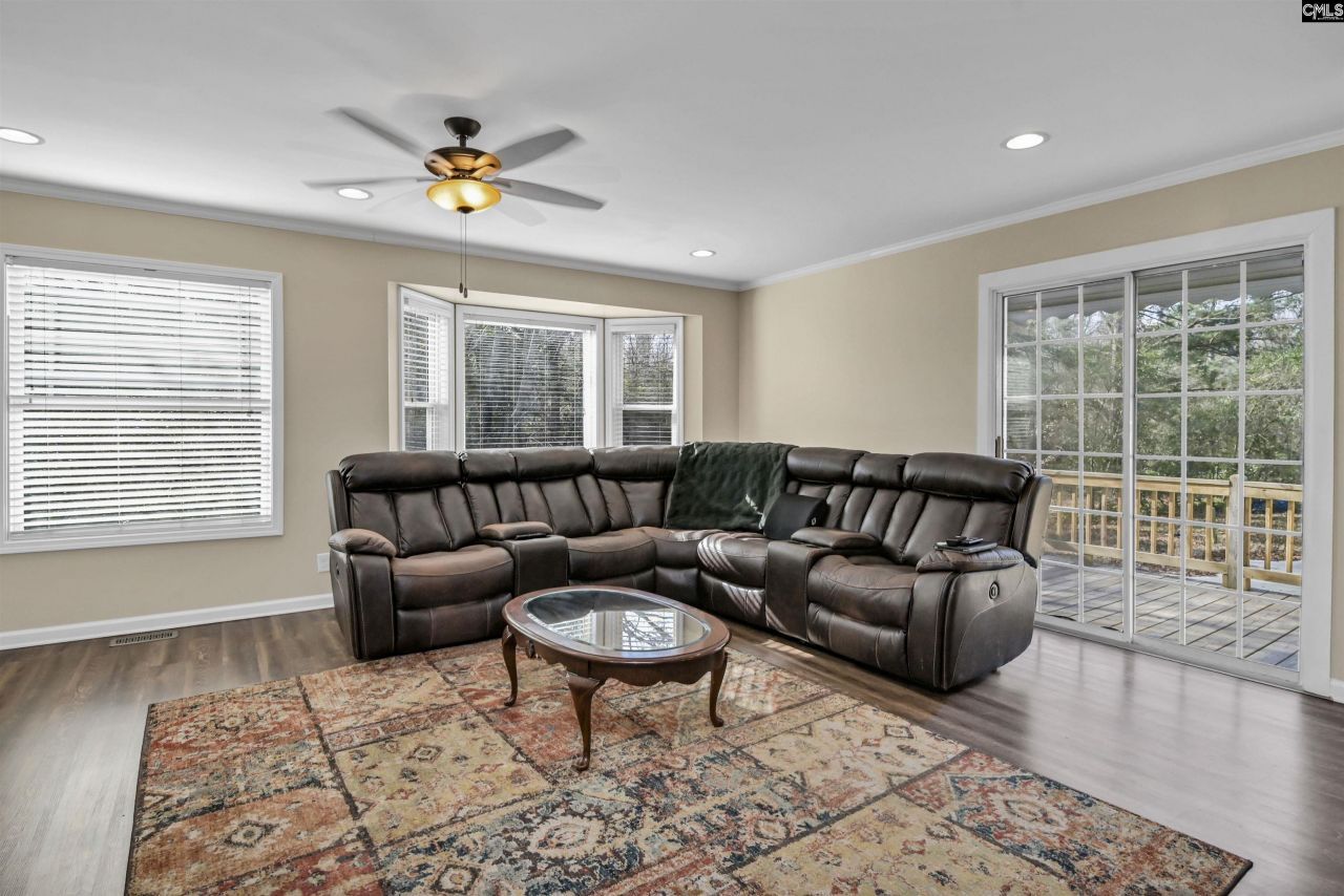 1571 Chestnut Road  Photo 33