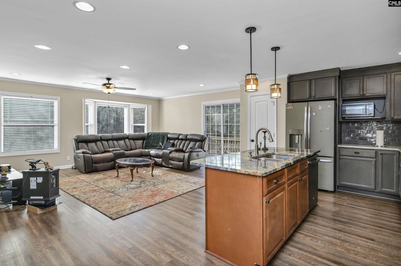 1571 Chestnut Road  Photo 39