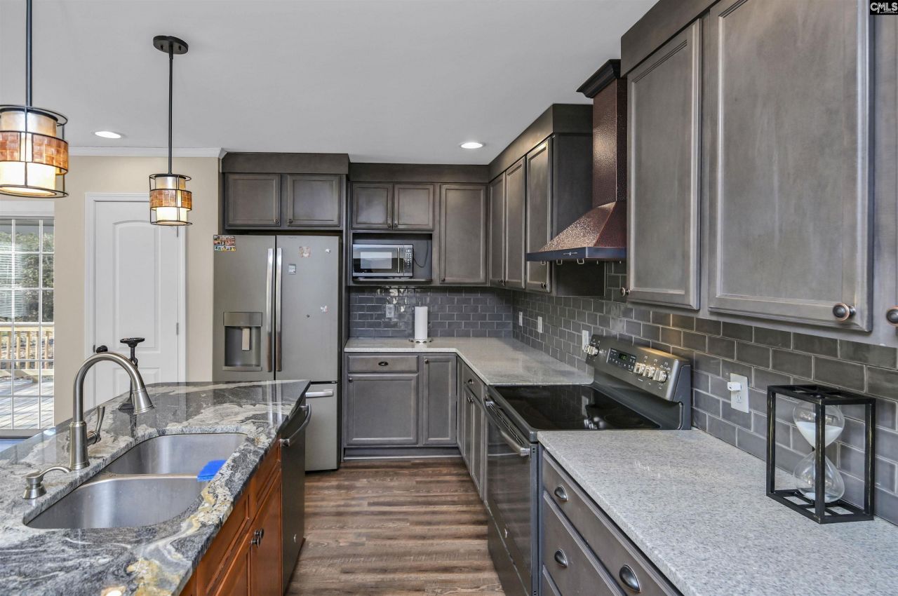 1571 Chestnut Road  Photo 40