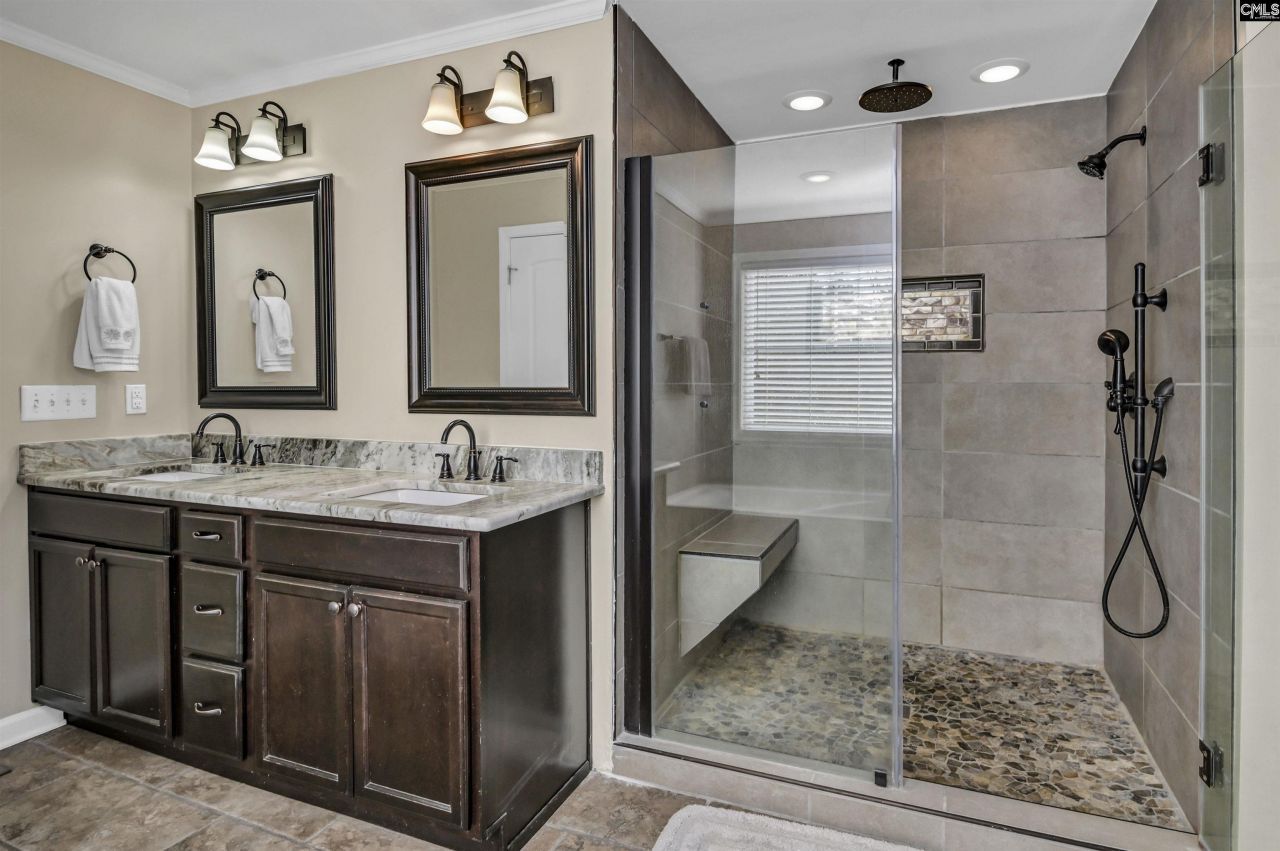 1571 Chestnut Road  Photo 48