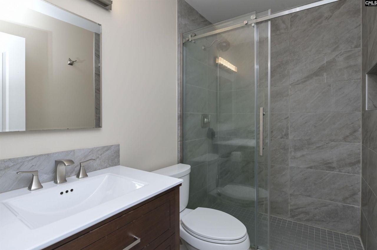 1571 Chestnut Road  Photo 53