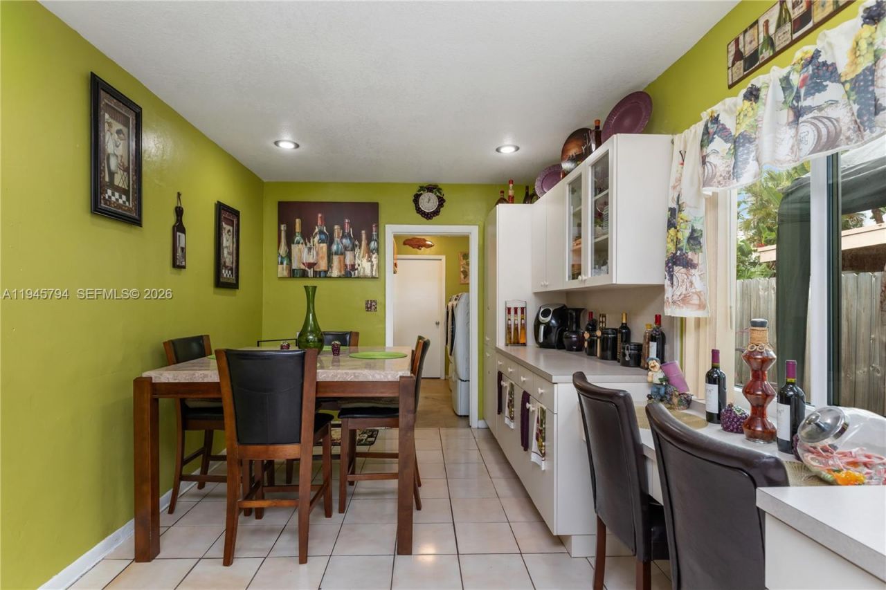 15244 SW 108th Ct, Miami, FL 33157 Photo