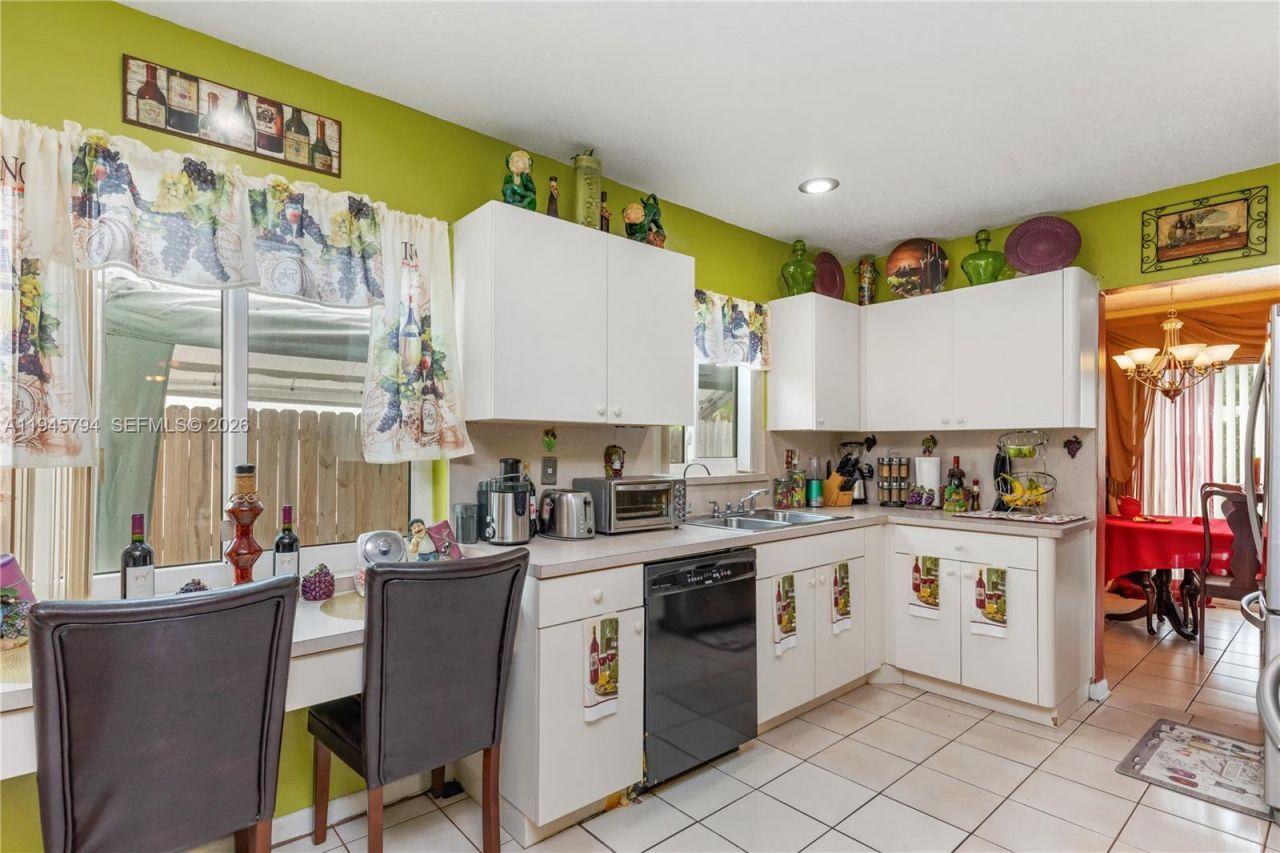 15244 SW 108th Ct, Miami, FL 33157 Photo