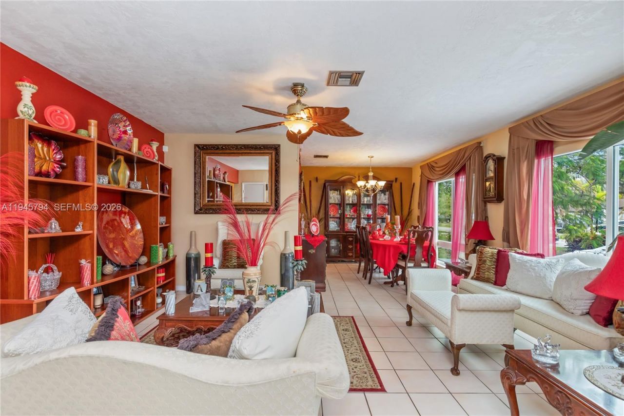 15244 SW 108th Ct, Miami, FL 33157 Photo