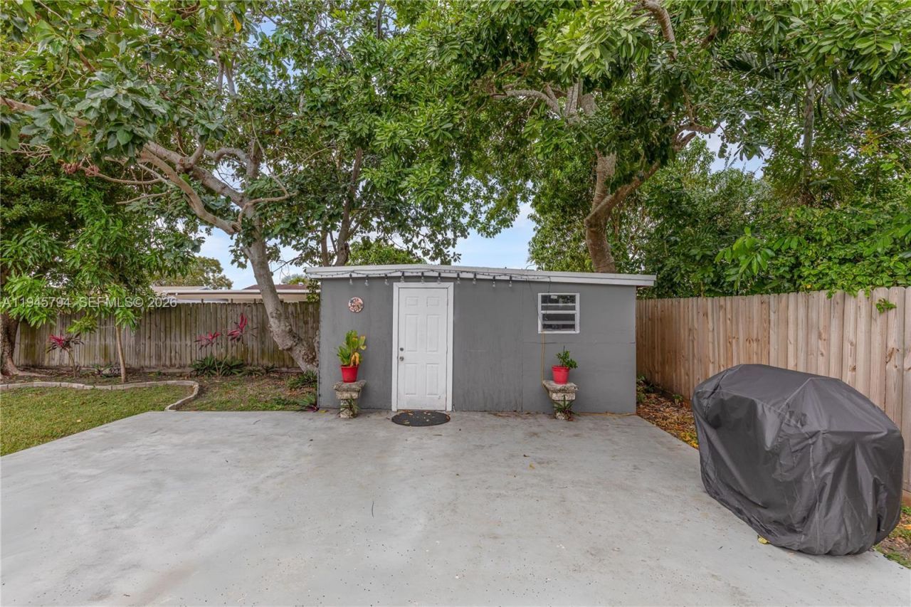 15244 SW 108th Ct, Miami, FL 33157 Photo