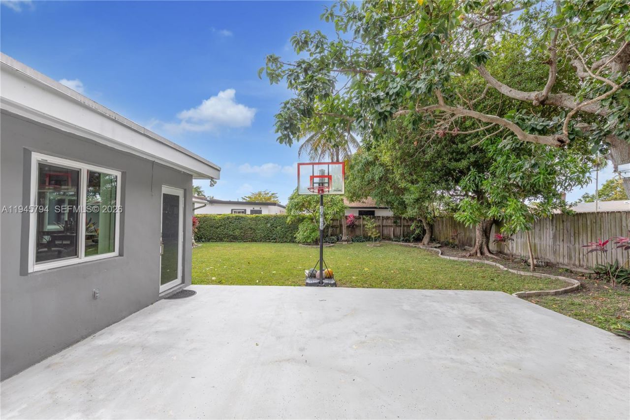 15244 SW 108th Ct, Miami, FL 33157 Photo