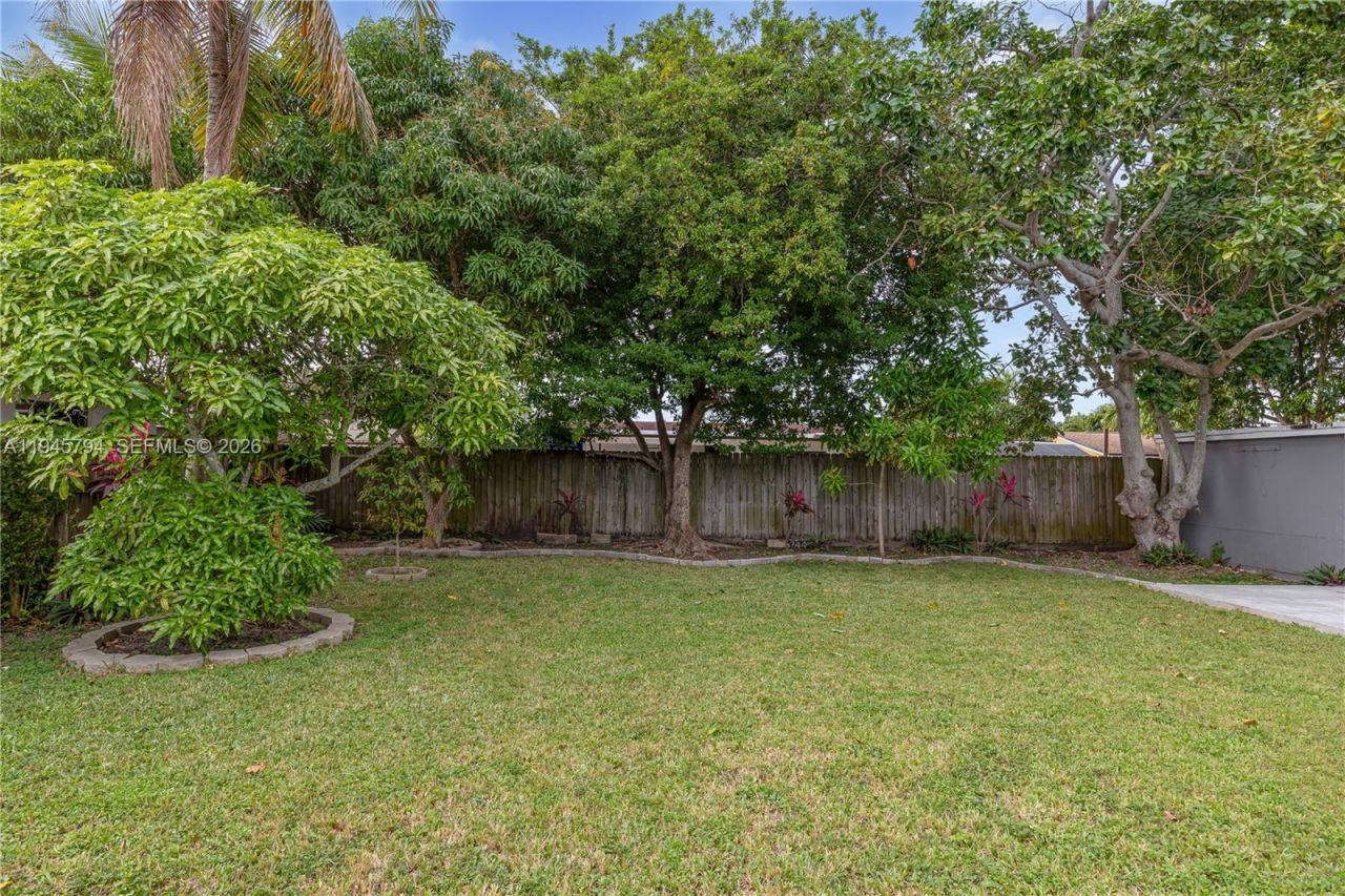 15244 SW 108th Ct, Miami, FL 33157 Photo