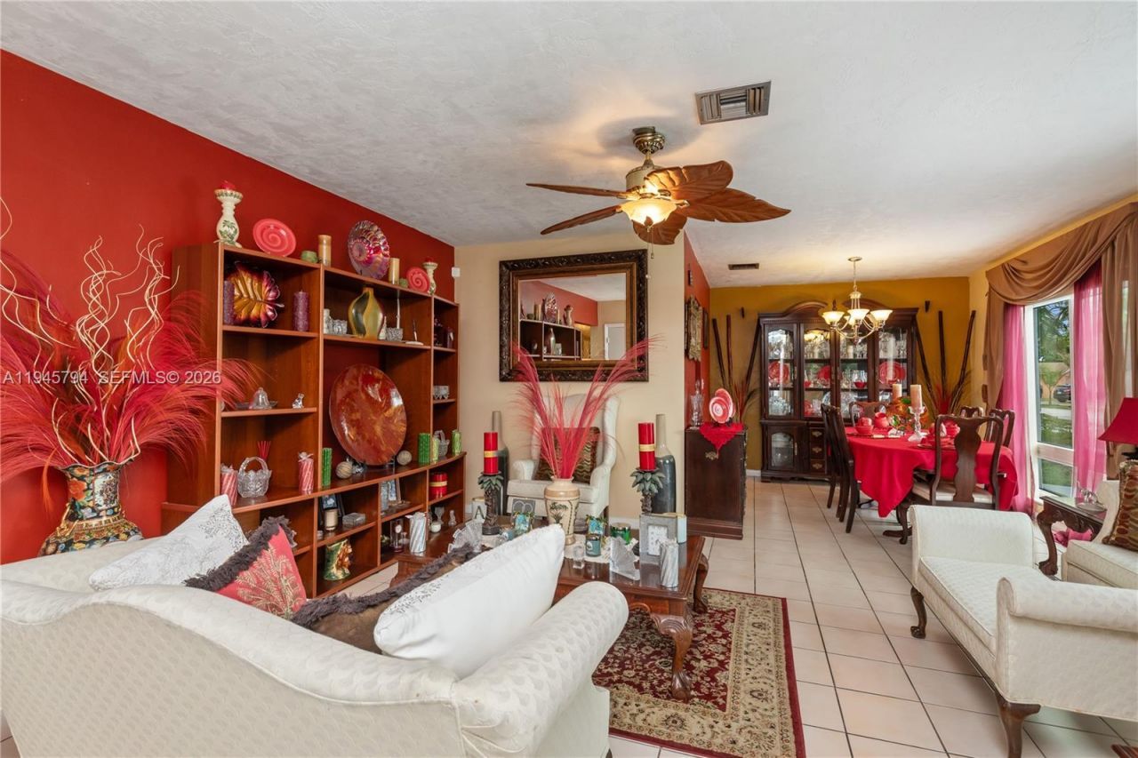 15244 SW 108th Ct, Miami, FL 33157 Photo