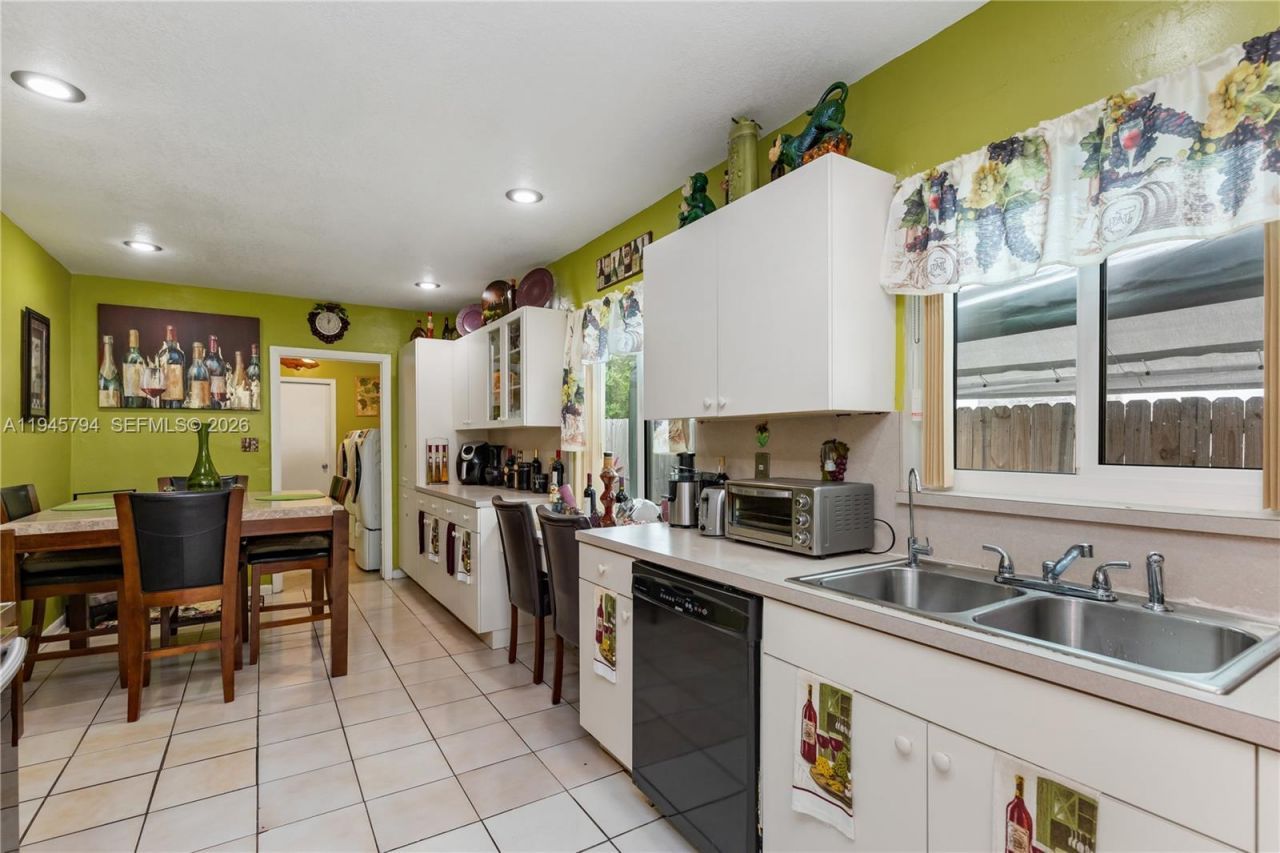 15244 SW 108th Ct, Miami, FL 33157 Photo