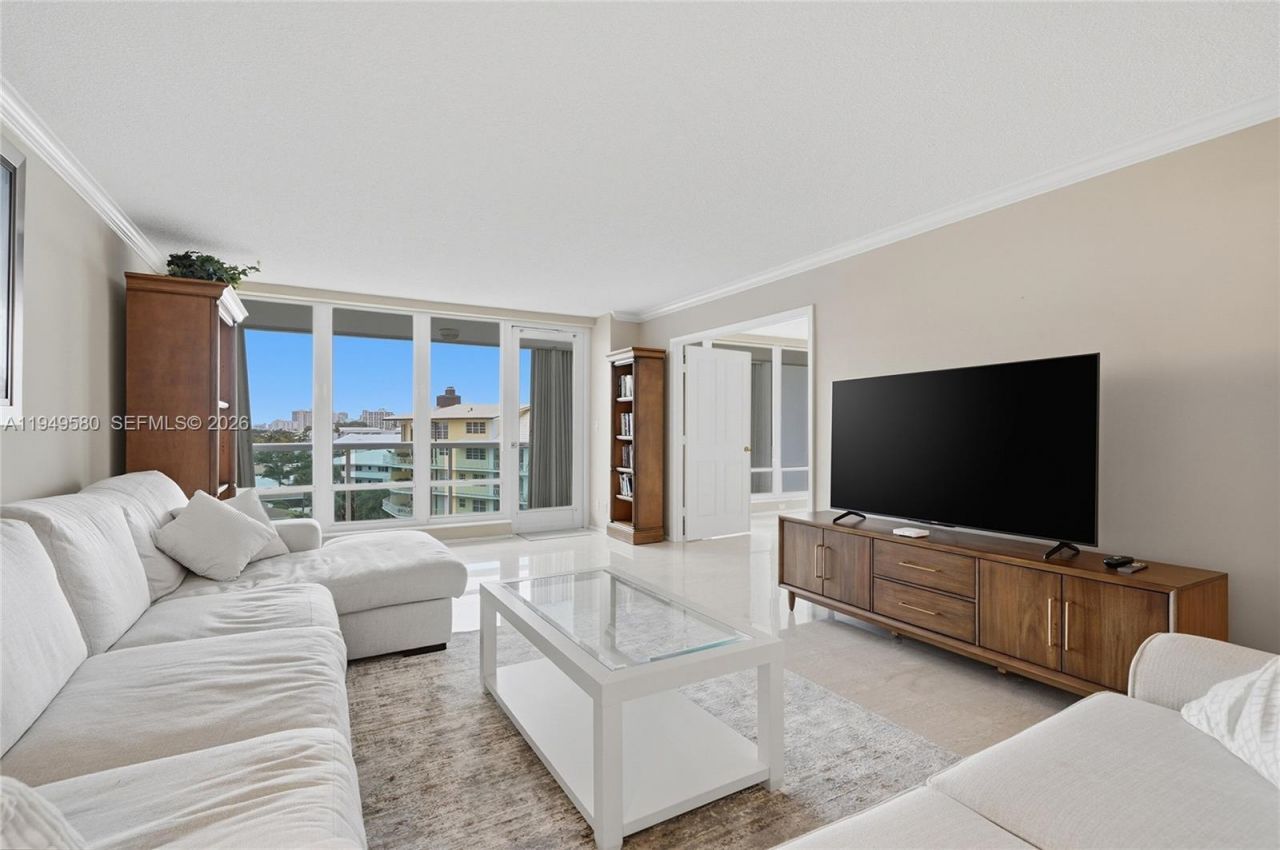 2100 S Ocean Ln, Unit 503, Fort Lauderdale, FL 33316 Photo