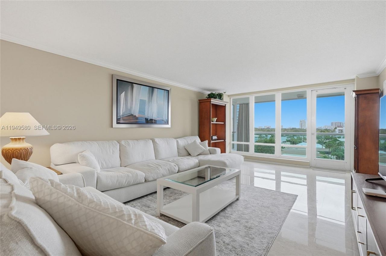 2100 S Ocean Ln, Unit 503, Fort Lauderdale, FL 33316 Photo