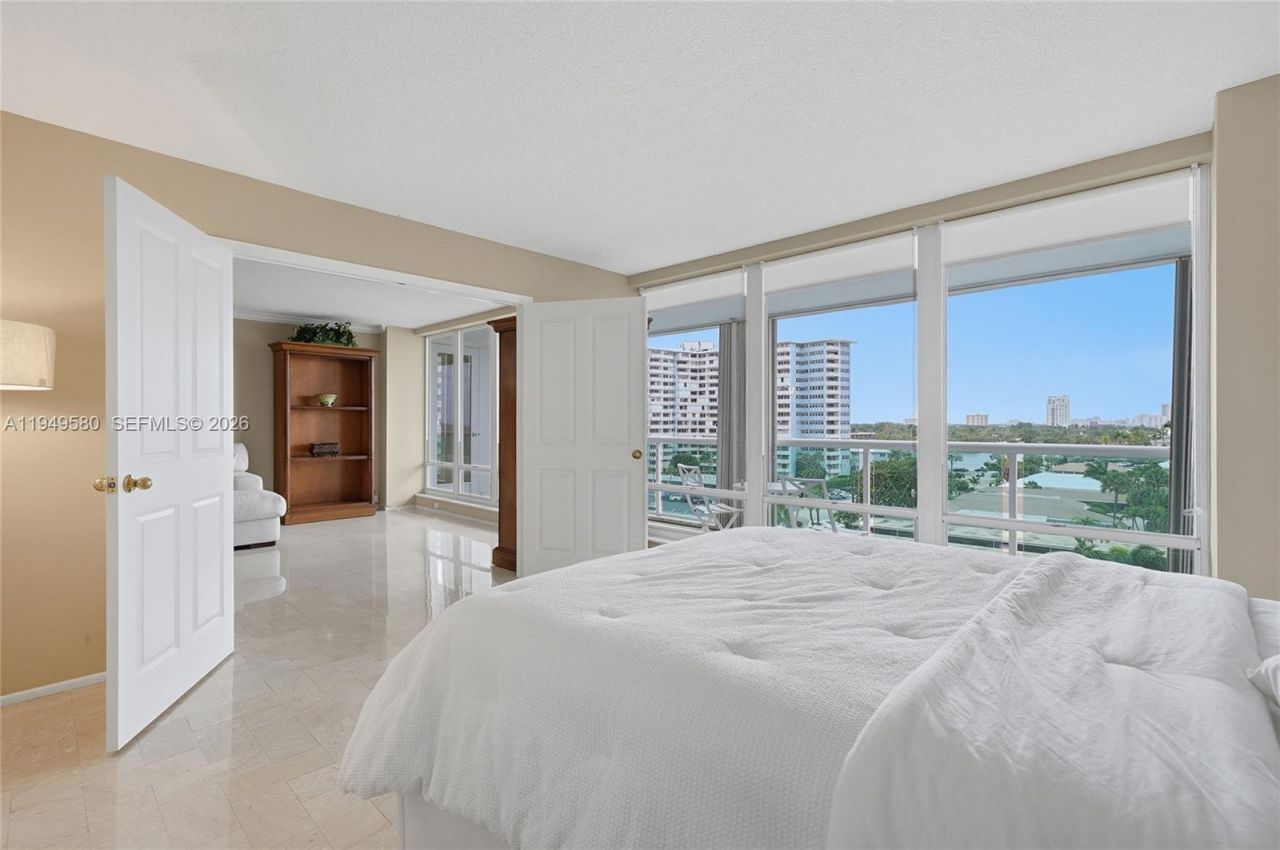 2100 S Ocean Ln, Unit 503, Fort Lauderdale, FL 33316 Photo