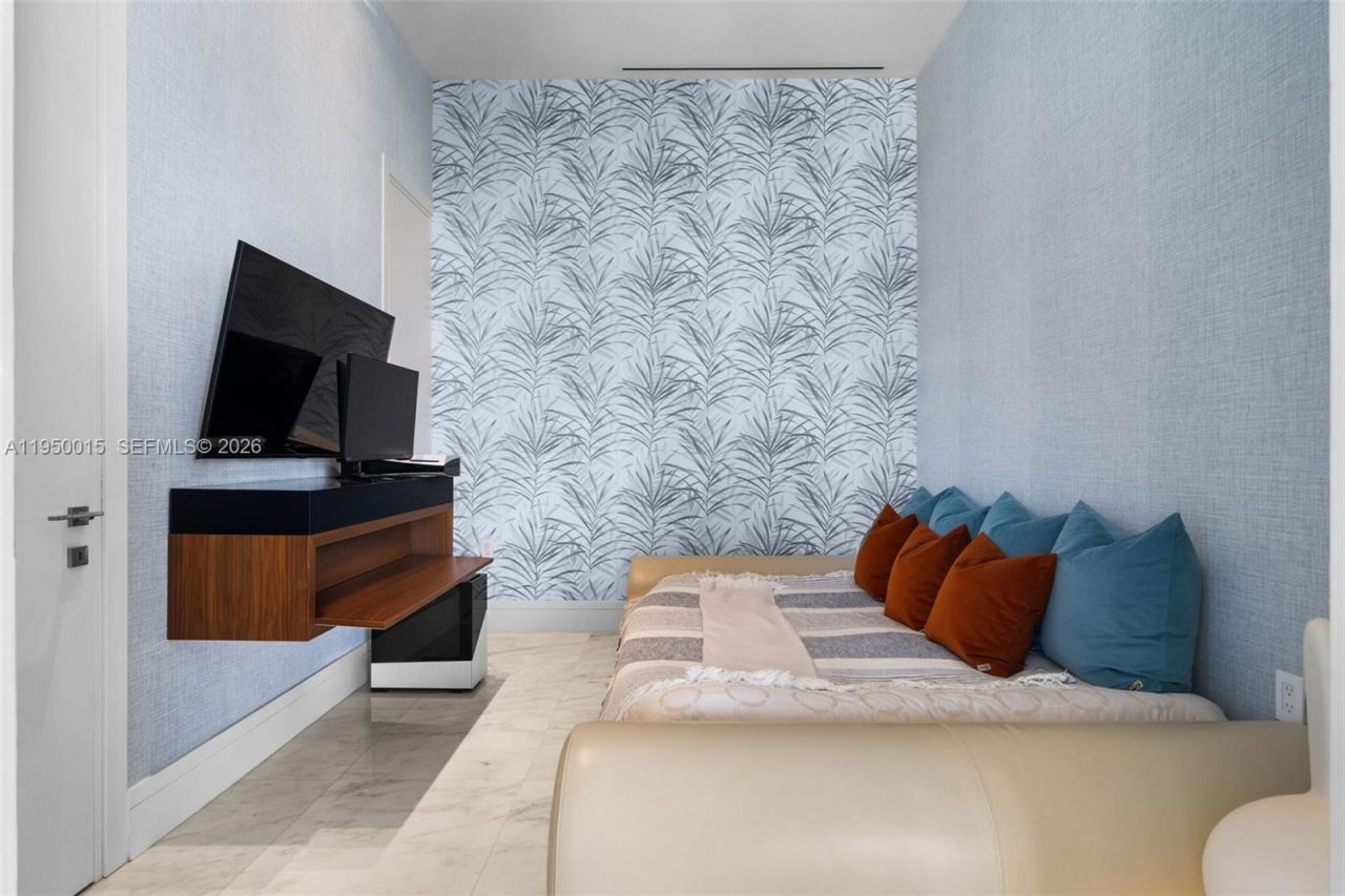 17141 Collins Ave , Unit 3002, Sunny Isles Beach, FL 33160 Photo