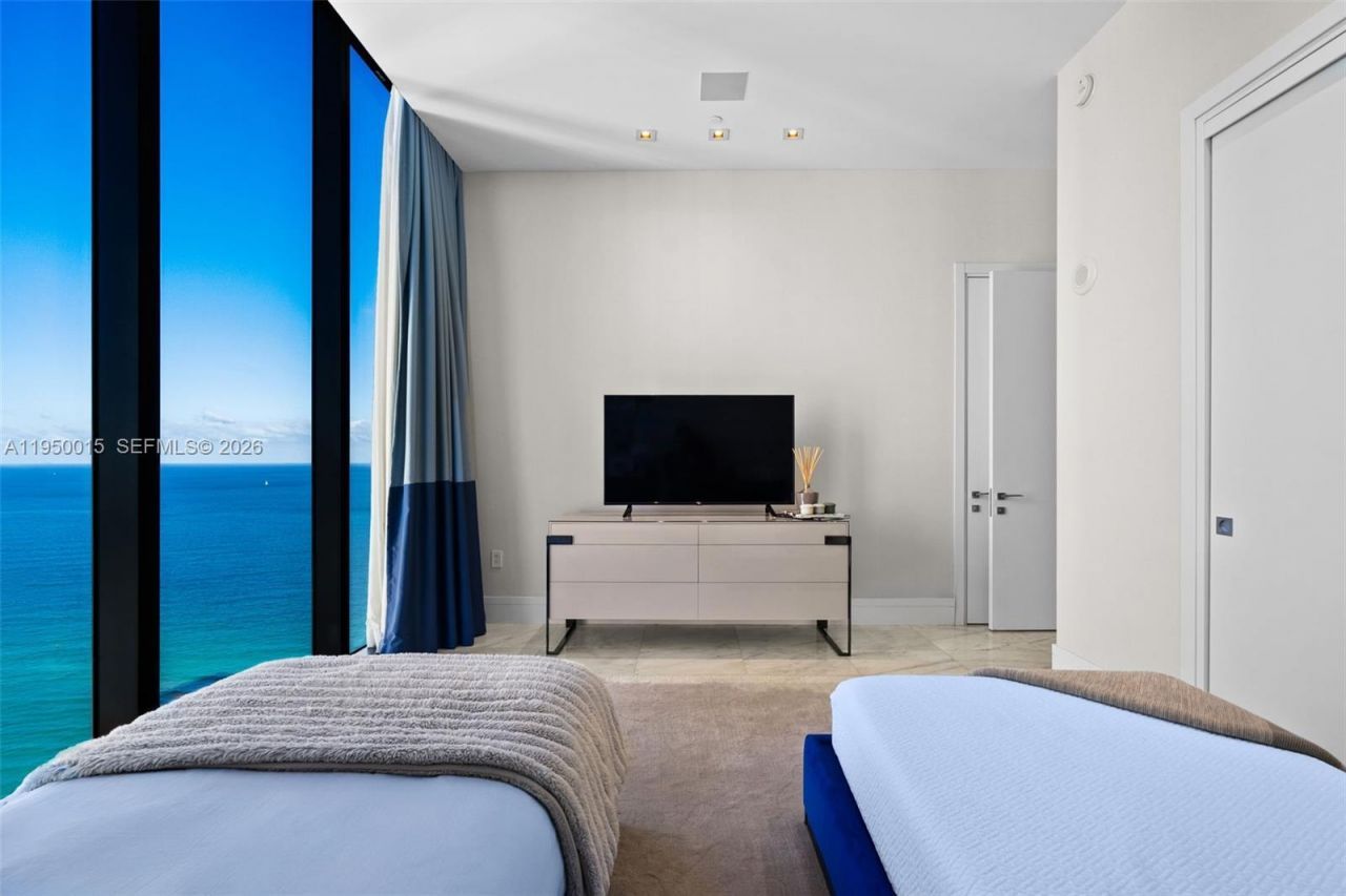 17141 Collins Ave , Unit 3002, Sunny Isles Beach, FL 33160 Photo