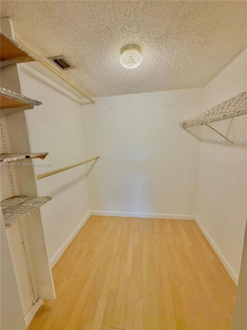 2320 S Cypress Bend Dr, Unit 206, Pompano Beach, FL 33069 Photo