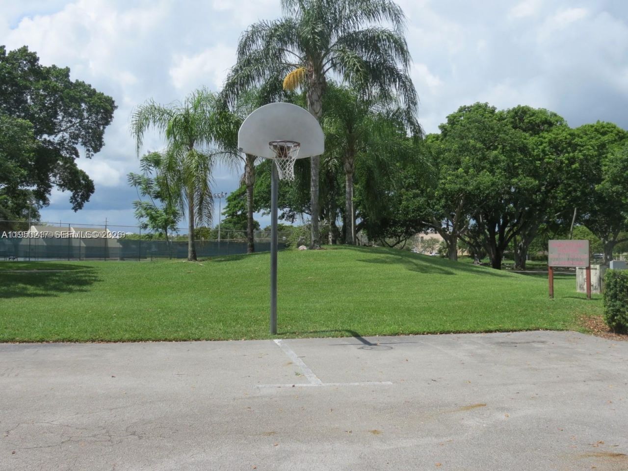 2320 S Cypress Bend Dr, Unit 206, Pompano Beach, FL 33069 Photo