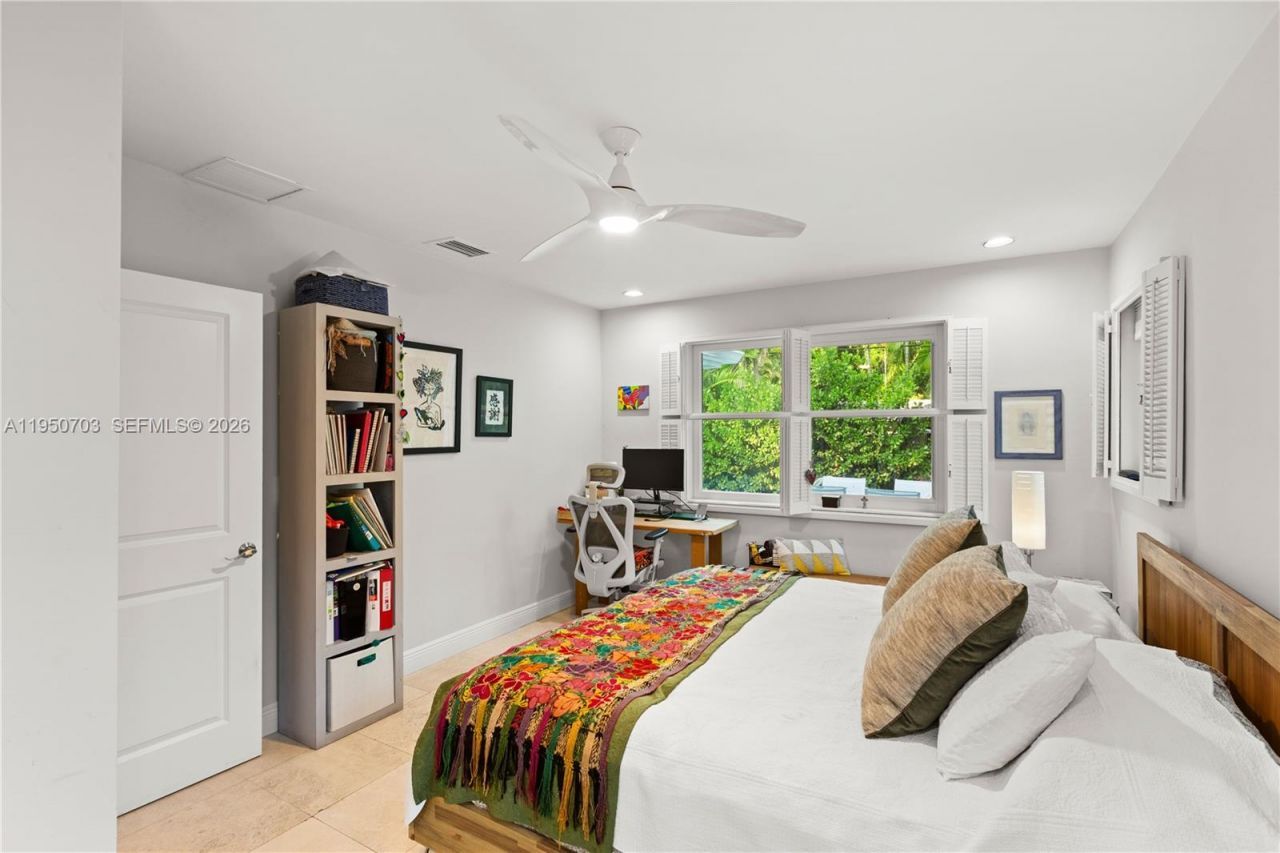 6809 Mentone St, Coral Gables, FL 33146 Photo