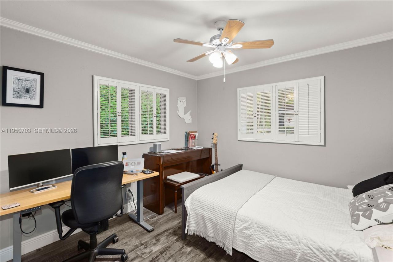 6809 Mentone St, Coral Gables, FL 33146 Photo