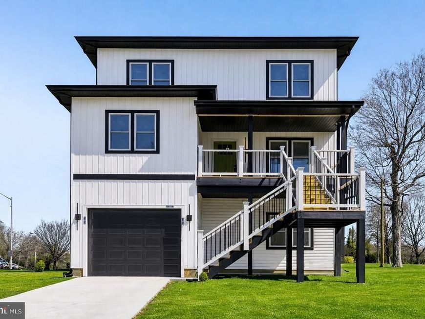 2223 Roslyn Avenue, Baltimore, MD 21216 Main Photo