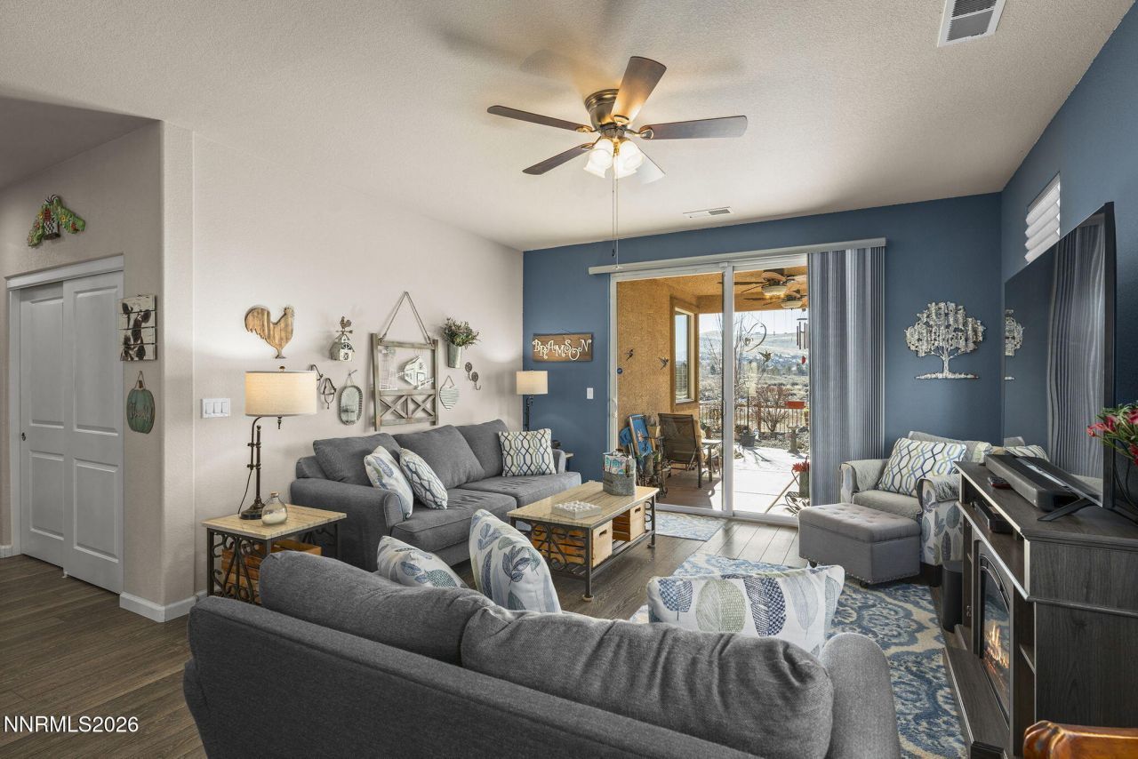 6787 Centaurus Drive, Sparks, NV 89436 Photo