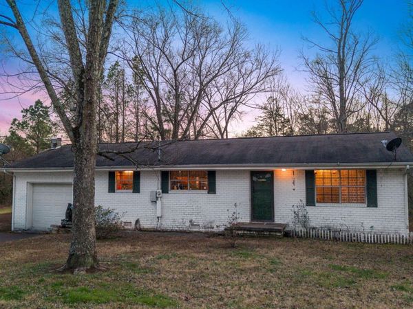 492 Green Shadow Road SE, Cleveland, TN 37323