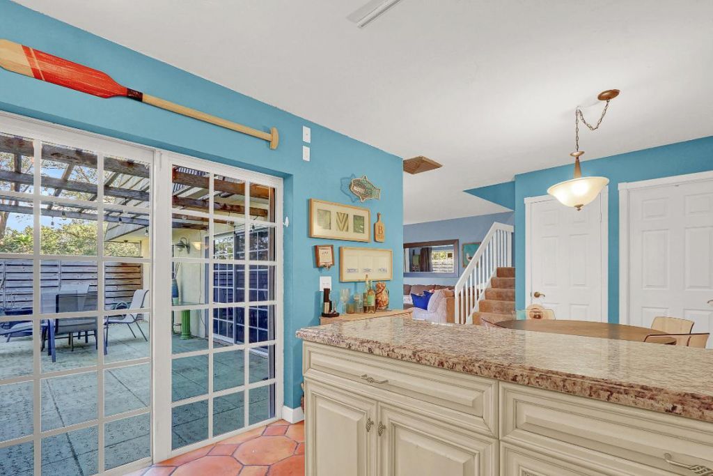 904 9th Terrace, Palm Beach Gardens, FL 33418 Photo