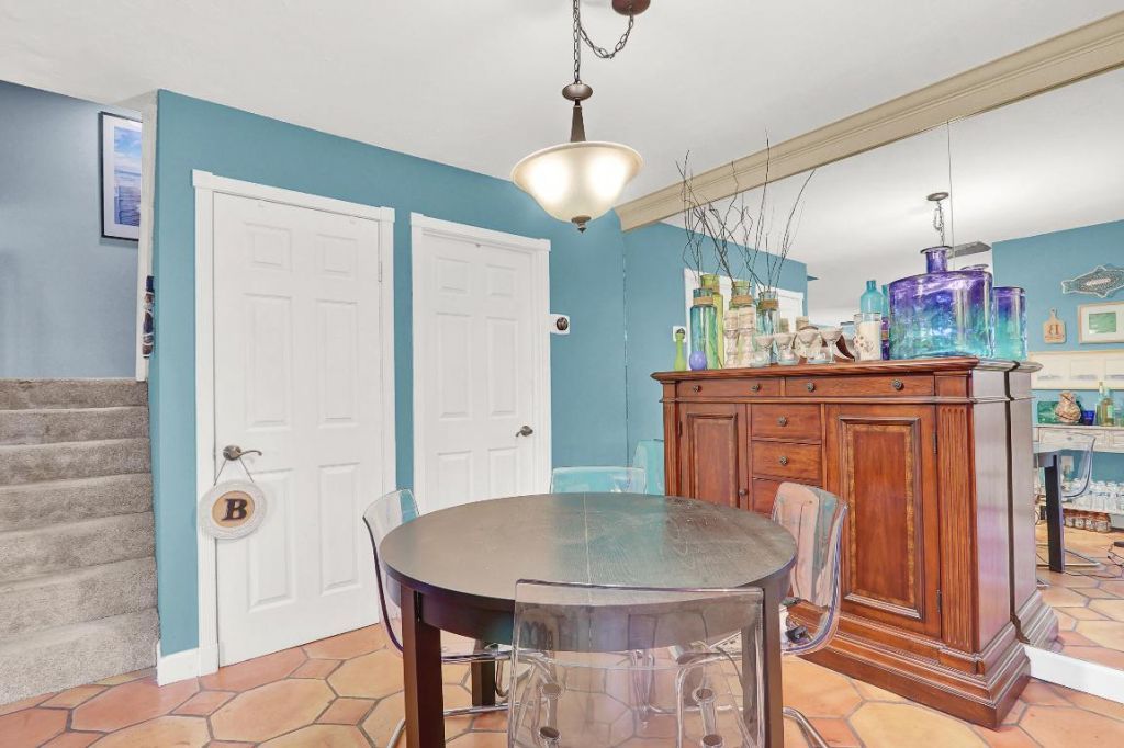 904 9th Terrace, Palm Beach Gardens, FL 33418 Photo