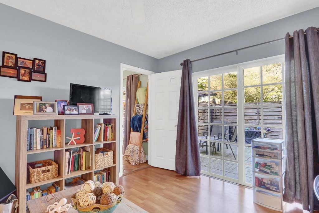 904 9th Terrace, Palm Beach Gardens, FL 33418 Photo