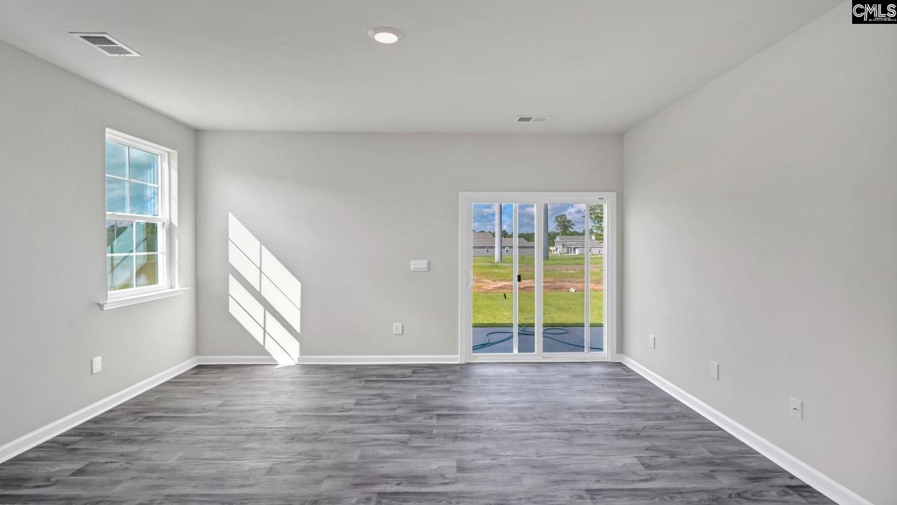 614 Edgetree Drive Photo 11