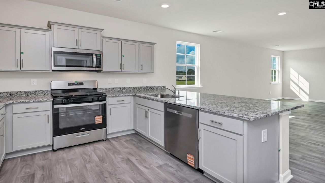 614 Edgetree Drive Photo 6