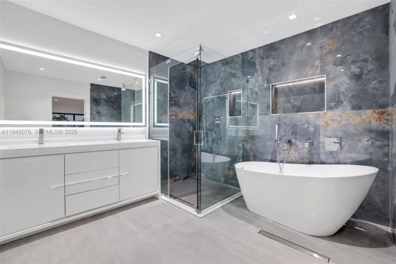 340 SE 13th Ave, Pompano Beach, FL 33060 Photo