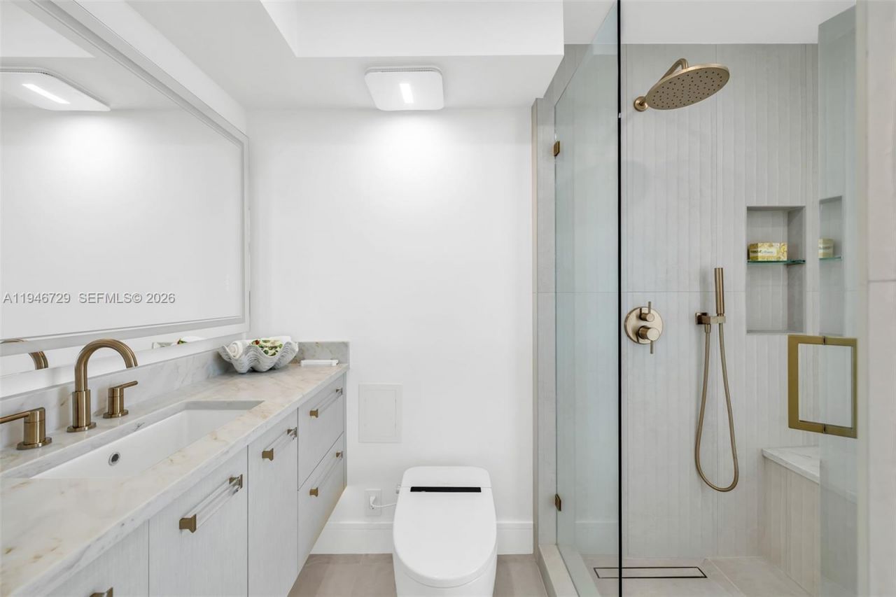 209 N Fort Lauderdale Beach Blvd, Unit 6B, Fort Lauderdale, FL 33304 Photo