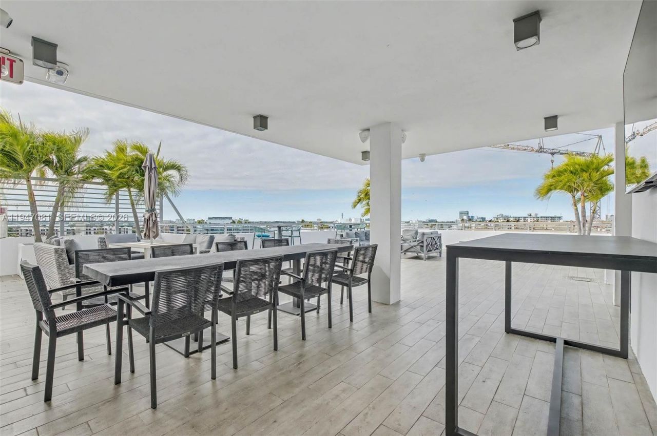 9901 E Bay Harbor Dr , Unit 803, Bay Harbor Islands, FL 33154 Photo