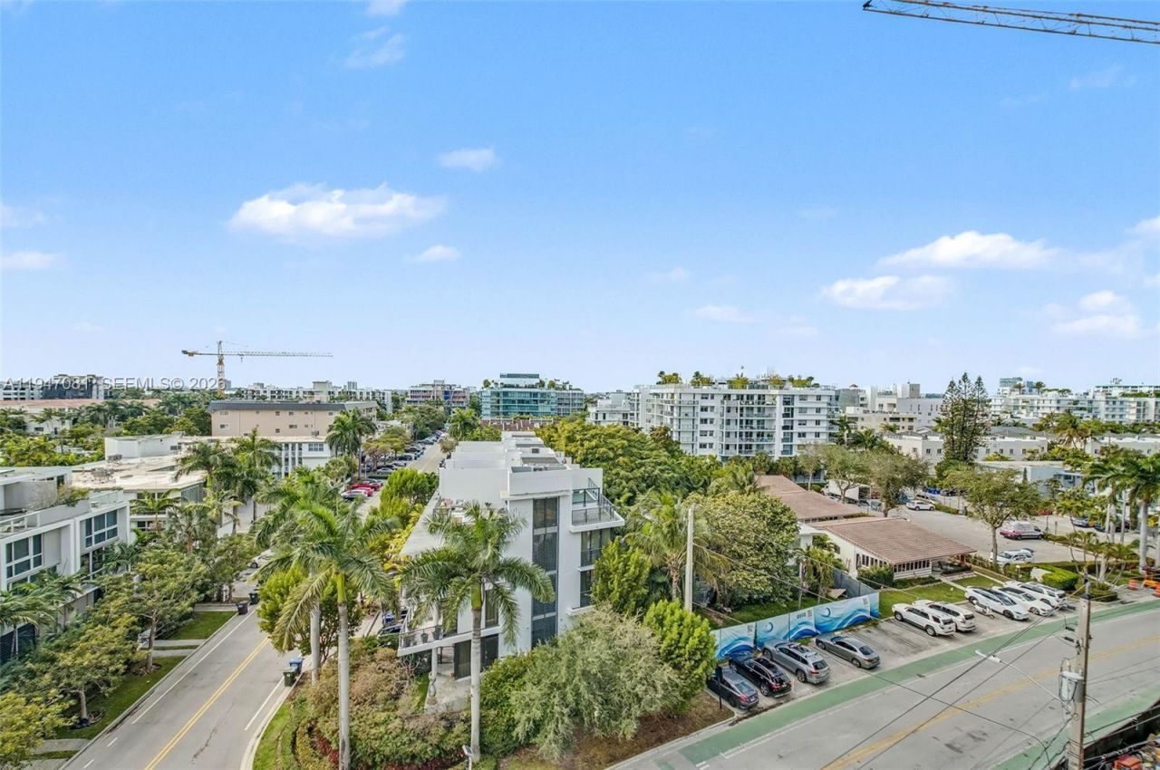 9901 E Bay Harbor Dr , Unit 803, Bay Harbor Islands, FL 33154 Photo