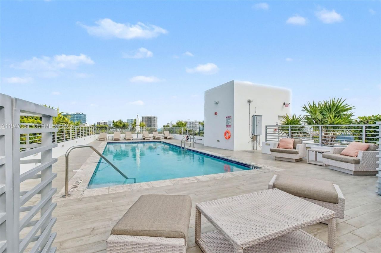 9901 E Bay Harbor Dr , Unit 803, Bay Harbor Islands, FL 33154 Photo