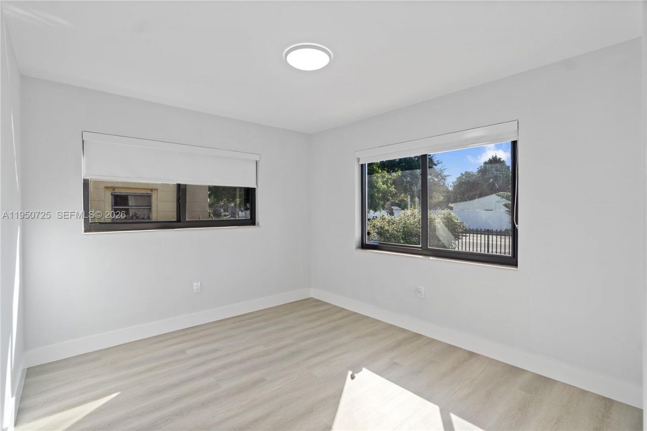 811 NW 115th St, Miami, FL 33168 Photo