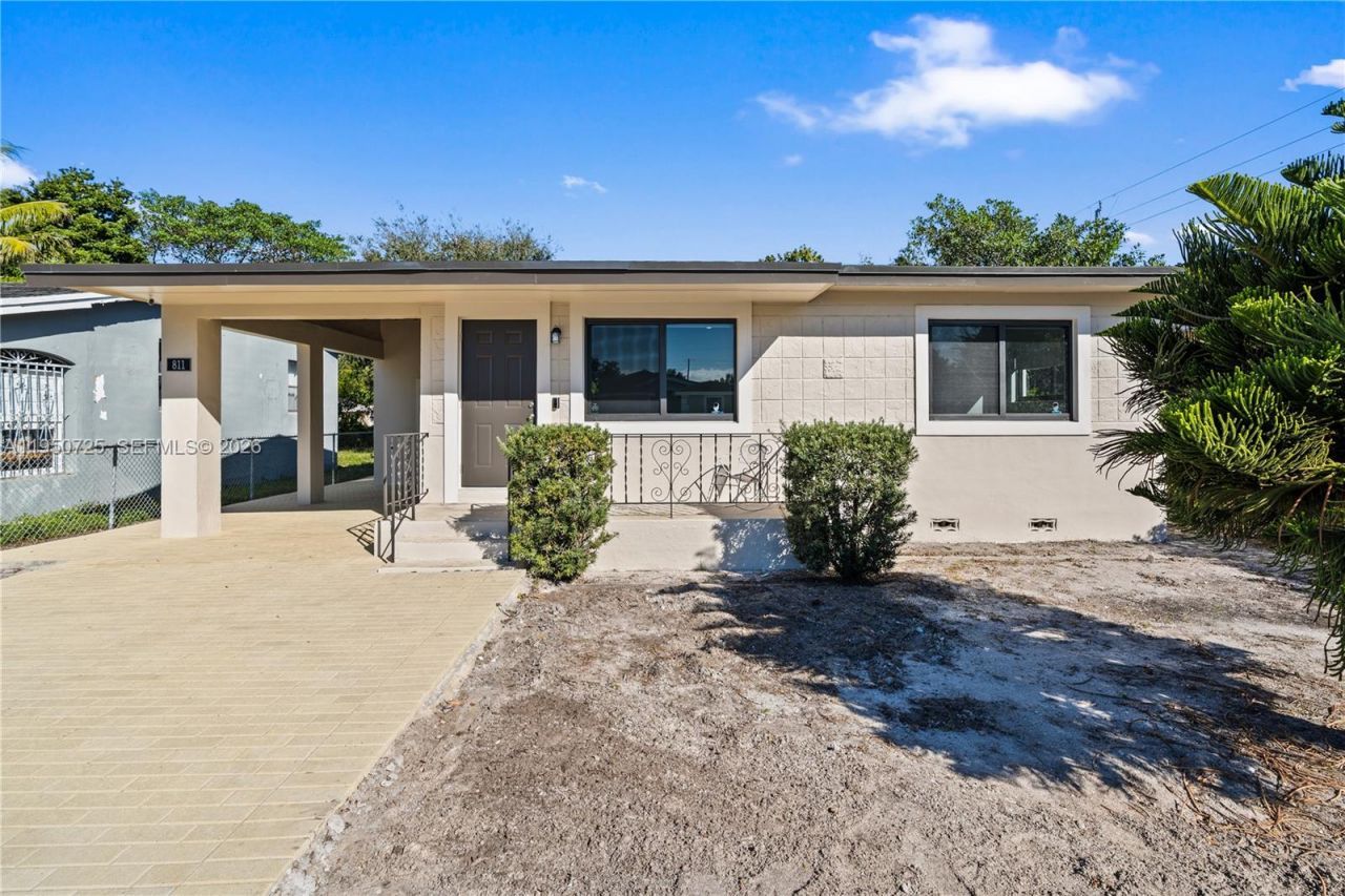 811 NW 115th St, Miami, FL 33168 Photo