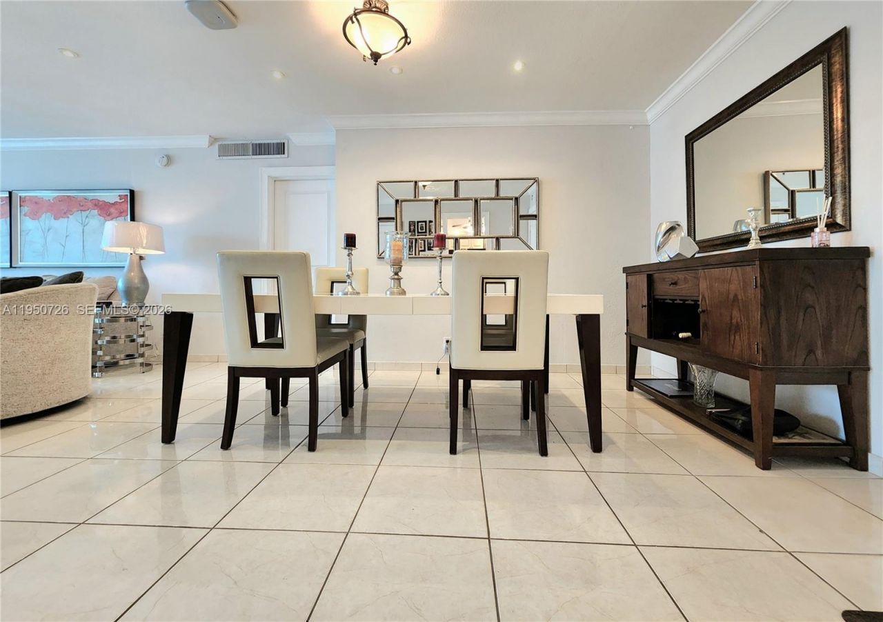 2030 S Ocean Dr Penthouse, Unit 2204, Hallandale Beach, FL 33009 Photo