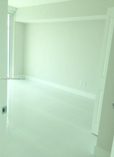 400 Sunny Isles Blvd, Unit 1421, Sunny Isles Beach, FL 33160 Photo