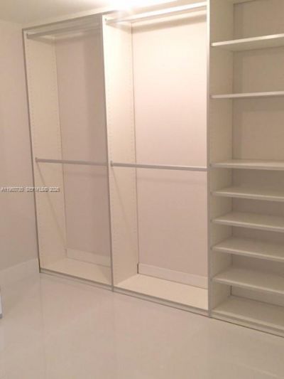 400 Sunny Isles Blvd, Unit 1421, Sunny Isles Beach, FL 33160 Photo