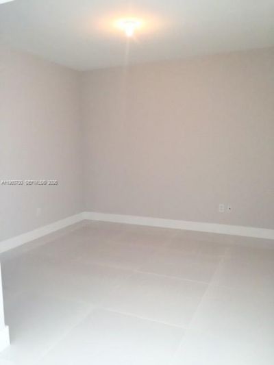 400 Sunny Isles Blvd, Unit 1421, Sunny Isles Beach, FL 33160 Photo