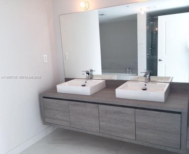 400 Sunny Isles Blvd, Unit 1421, Sunny Isles Beach, FL 33160 Photo