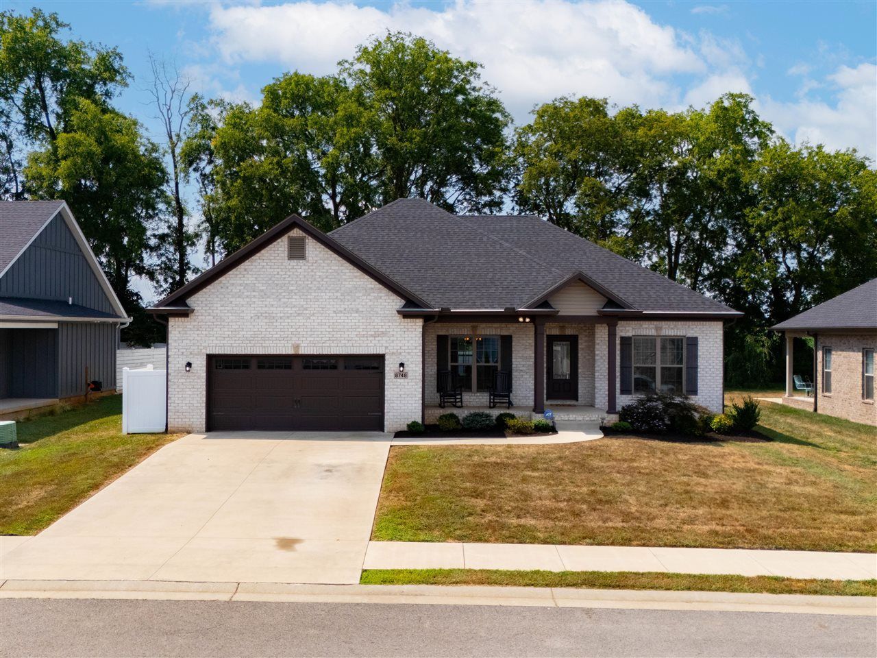 8748 Merrill Circle, Bowling Green, KY 42101 Main Photo