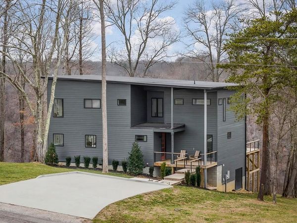 1171 Hutchins Bend Rd, Sparta, TN 38583