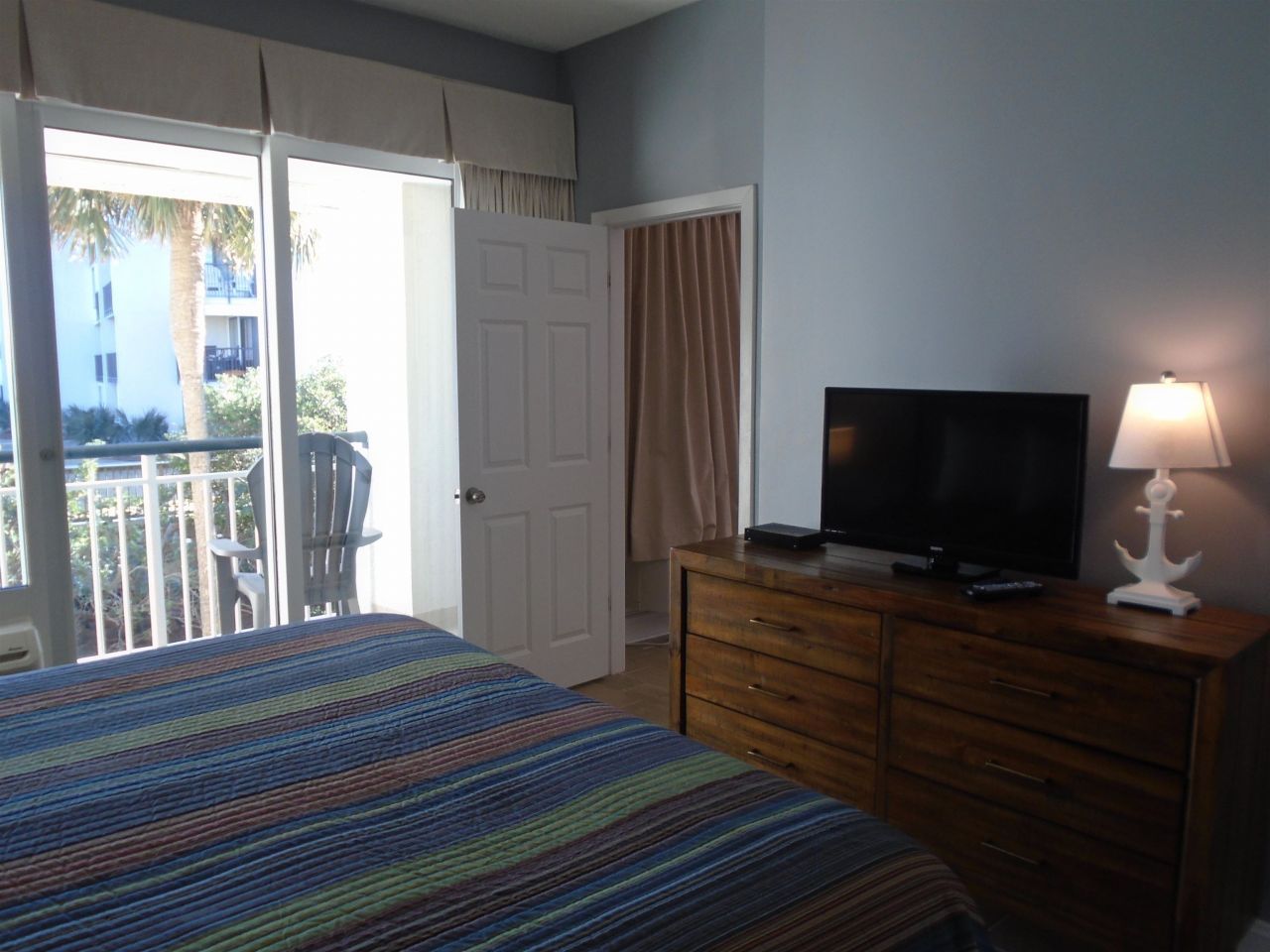 601 Retreat Beach Circle Photo 10